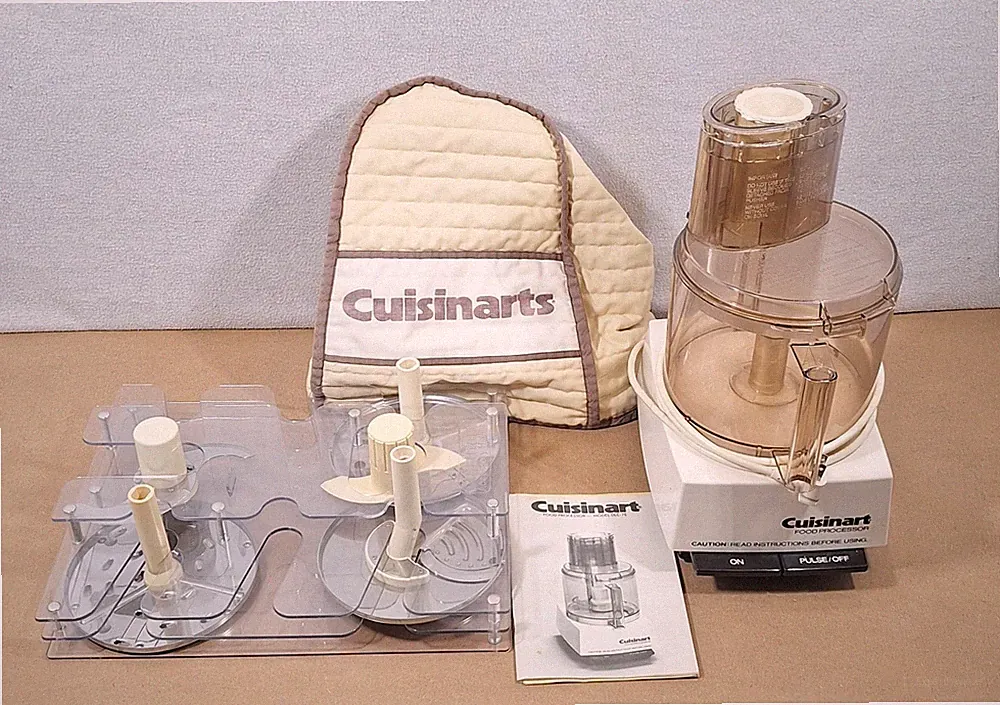 Cuisinart DLC-7E Food Processor w/ Accessories, Cover, Vintage, Discs, manual