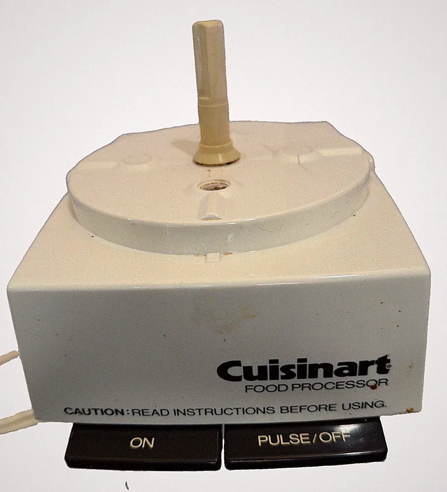 Cuisinart DLC-7PRO Food Processor Motor Base Only Japan Tested Working READ