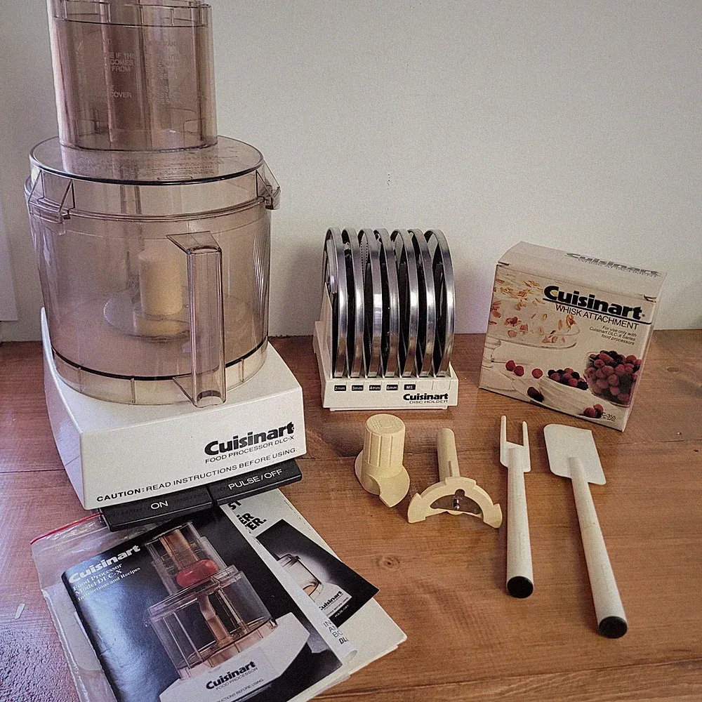 Cuisinart DLC-X 20 Cup Food Processor w/ Attachments, Manuals, Extras Tested