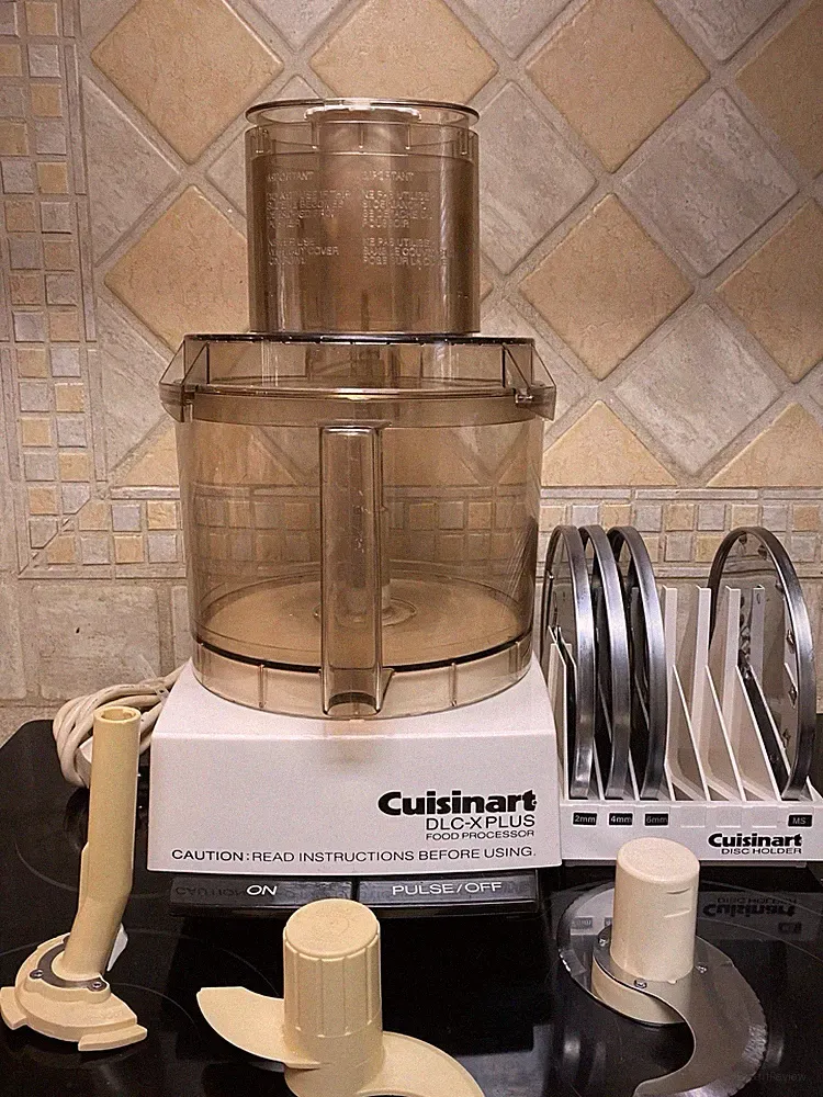 Cuisinart DLC-X PLUS 650W 20 Cup Commercial Food Processor Working Tested Extras