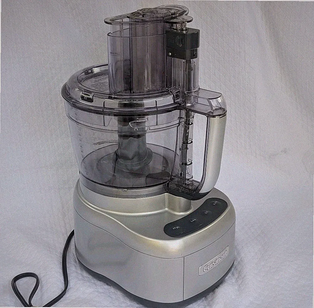 Cuisinart Elemental 13 CUP Food Processor CFP-26SVPC Tested Works!!
