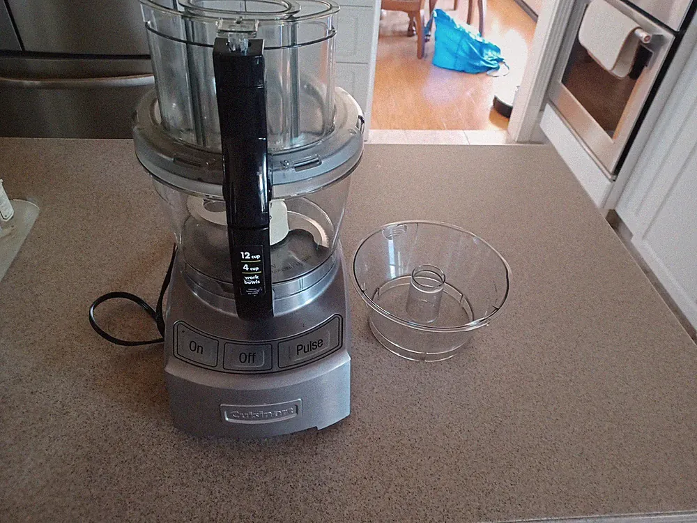 CUISINART ELITE COLLECTION 12-CUP DIE CAST FOOD PROCESSOR FP-12DC