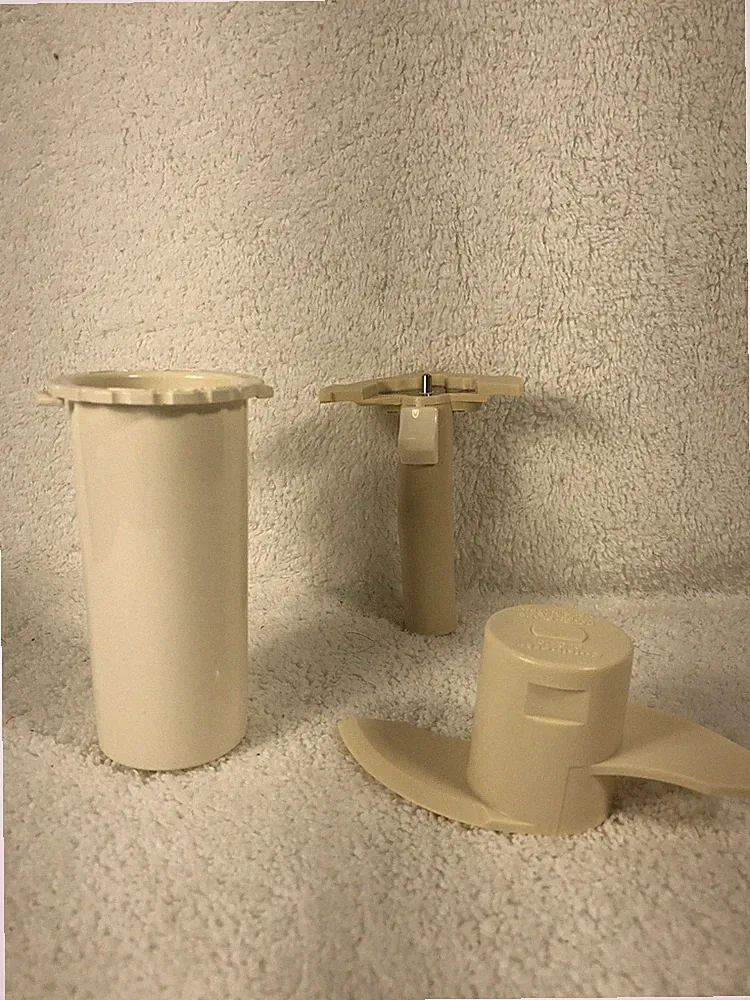 Cuisinart Food Processor Dough Blade Chute Push And Disc Blade Stem For DLC-10