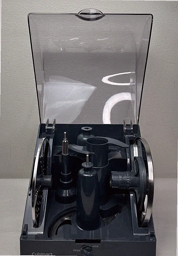 Cuisinart FP-11/13SC 13-Cup Food Processor Six Attachments w/Case OEM Parts