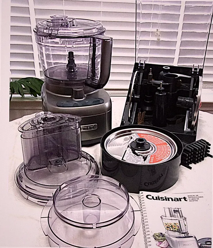 Cuisinart FP-13 Elemental 13-Cup Food Processor + dicing Kit + Blade Storage