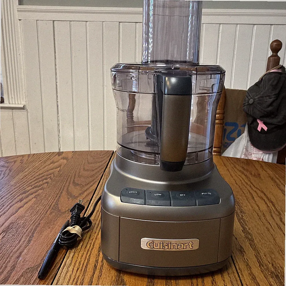 Cuisinart FP-8 Electric Food Processor 8-Cup EXC.