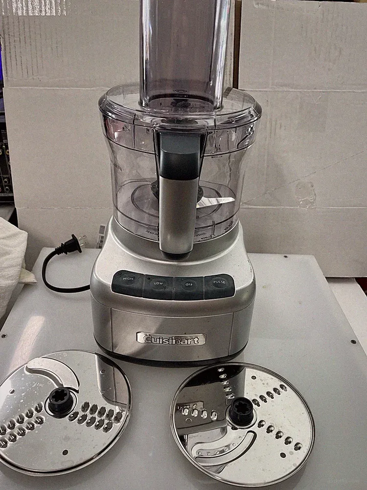 Cuisinart FP-8 Elemental 8 Cup Food Processor w/ 2 Discs Tested Working