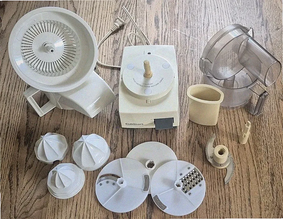 Cuisinart Little Pro Plus Food Processor Juicer 1990s Tested & Working. ED9