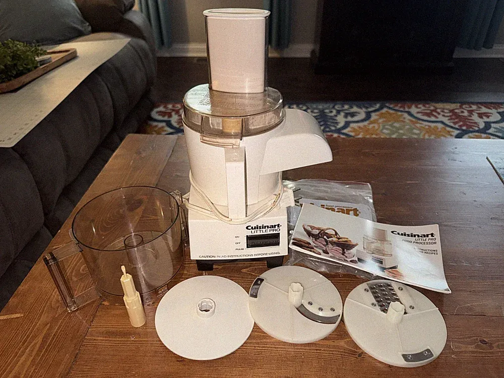 Cuisinart Little Pro Plus Food Processor Lid Blade Pusher Works Missing Shaft