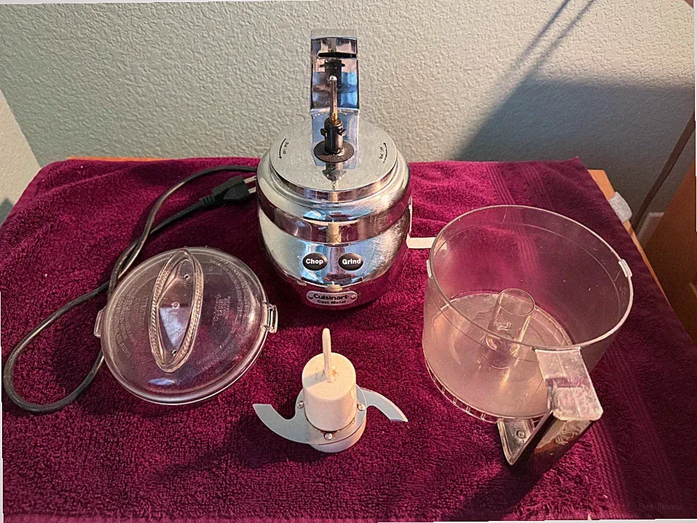 Cuisinart Mini-Prep Plus 3 Cup Food Processor Chopper Brushed Chrome DLC-2ABC