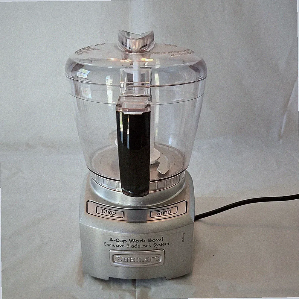 Cuisinart Mini-Prep Plus 4-Cup Food Processor Chopper Elite Collection CH-4DC