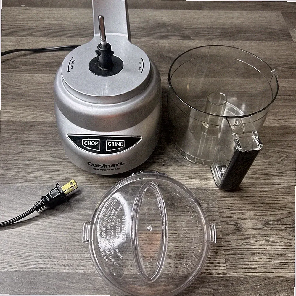Cuisinart Mini-Prep Plus 4-Cup Mini Food Processor Chop/Grind No Blade!