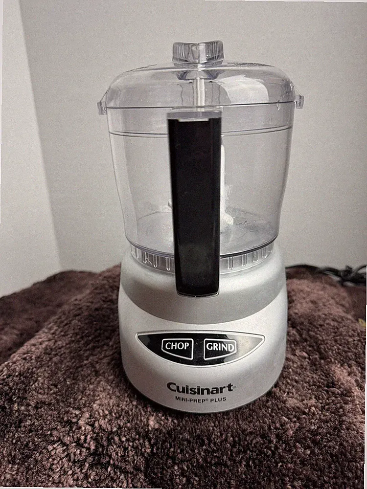 Cuisinart Mini-Prep Plus Food Processor Model DLC-2A Premier Chopper Grinder