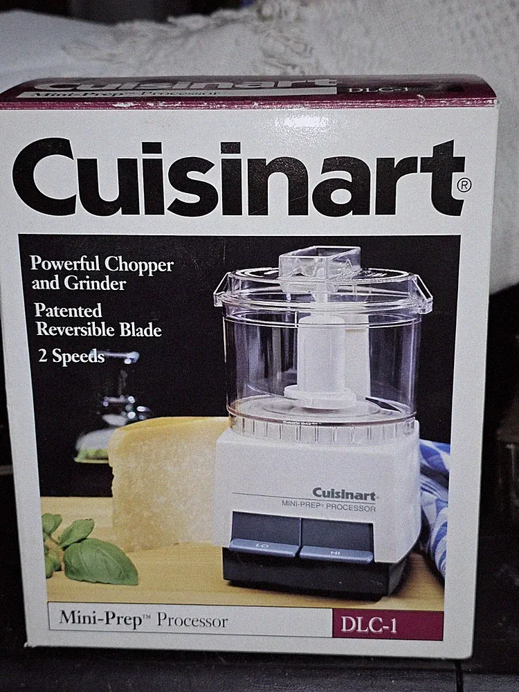 Cuisinart Mini-Prep Processor 21oz Series DLC-1 Food Processor New/Opened Box