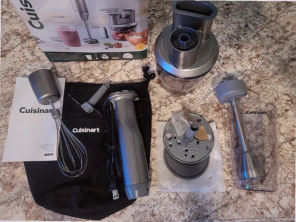 Cuisinart Power Blend Immersion Blender Food Processor Beaker-NEVER USED