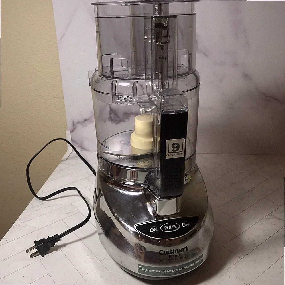 Cuisinart Prep 9 - 9 Cup Food Processor Stainless DLC2009CHB Barely Used