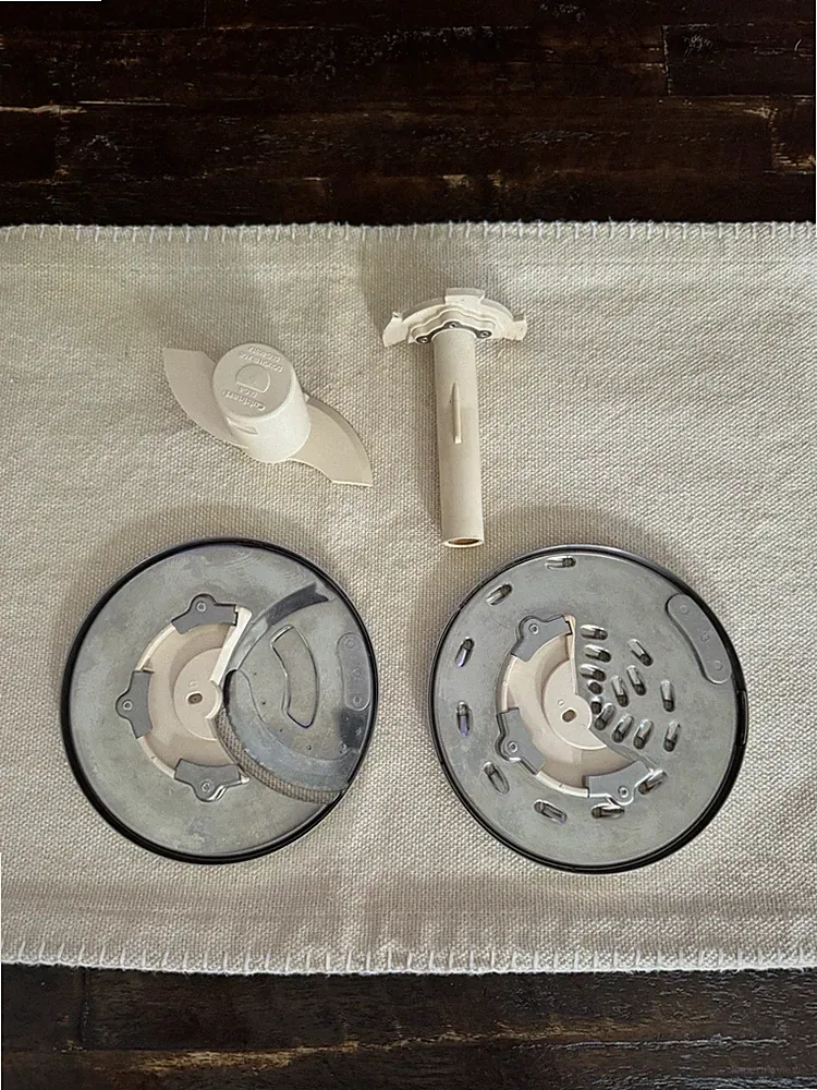 Cuisinart Prep Shred & Slice DLC-837TX/844TX Discs + Stem & Dough for DLC-8 & 10