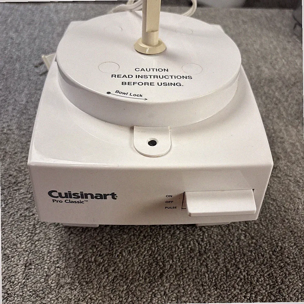 Cuisinart Pro Classic 7-Cup Food Processor DLC-10S TX Base Clean Tested WORKS