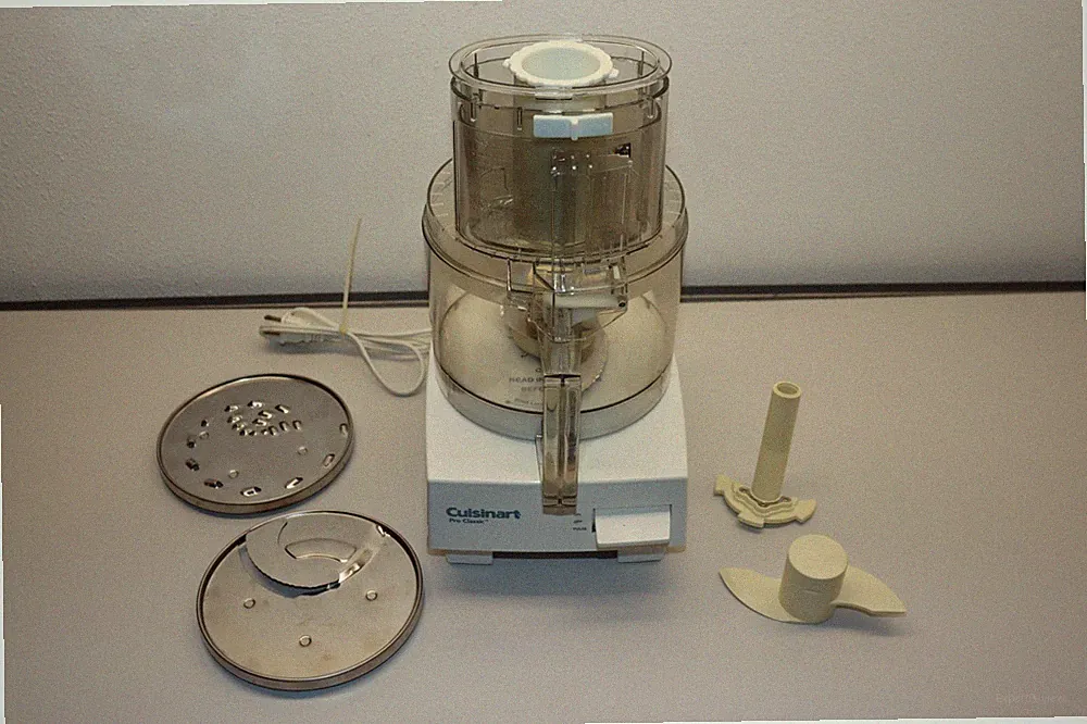 Cuisinart Pro Classic 7 Cup Food Processor DLC-10S TX White Tested Works READ
