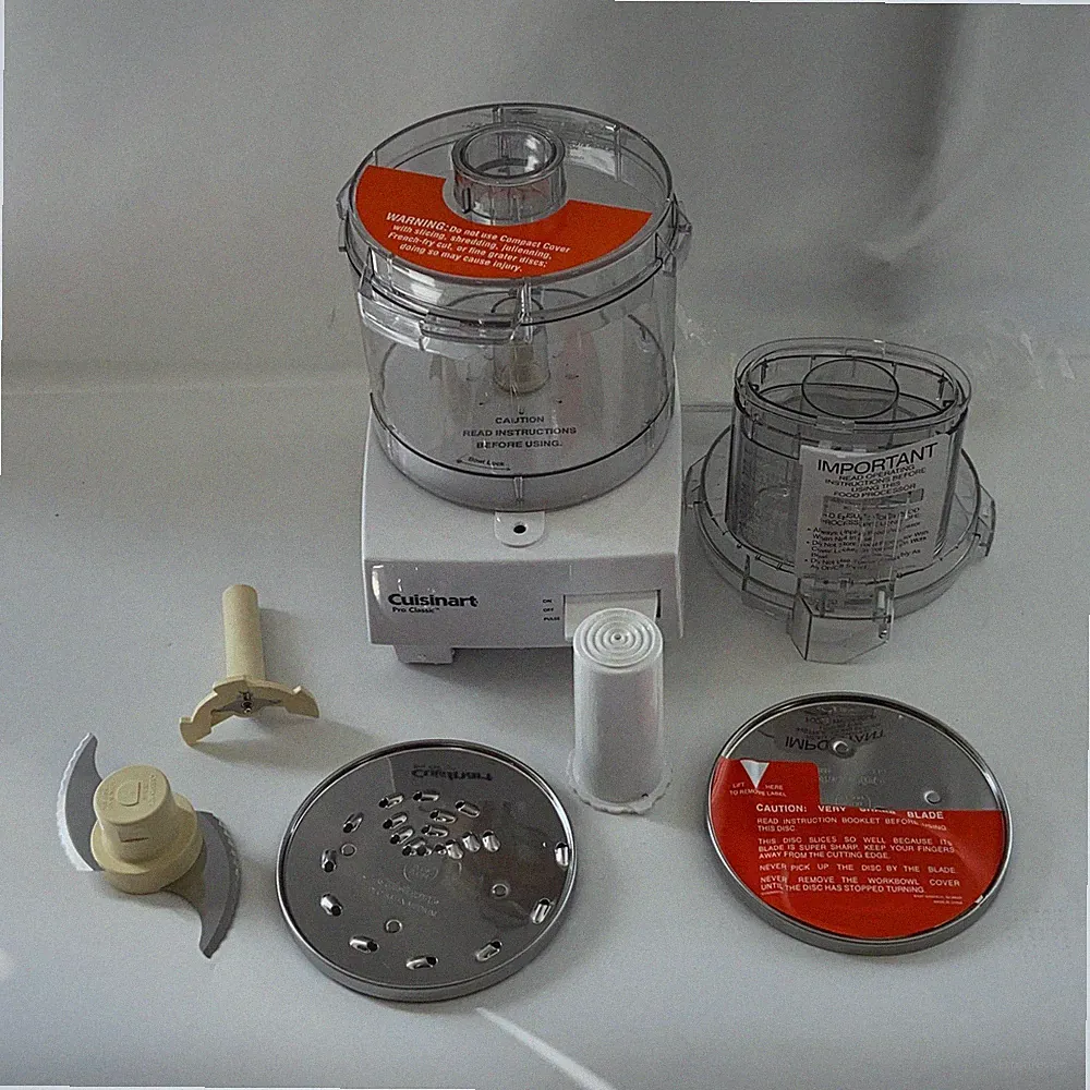 Cuisinart Pro Classic 7-Cup Food Processor, White (DLC-10SYP1)