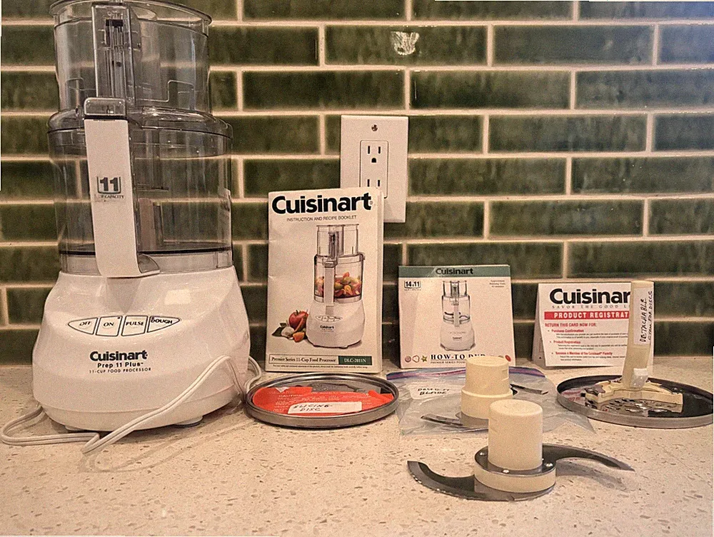 Cuisinart Pro Classic 7-Cup Food Processor White- Open Box Unused
