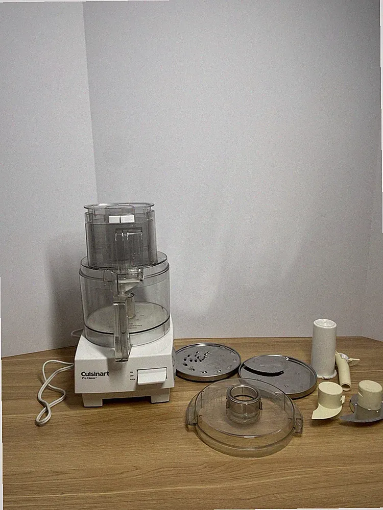 Cuisinart Pro Classic DLC-10 7 Cup Food Processor
