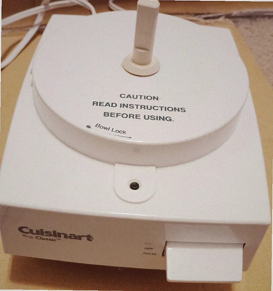 Cuisinart Pro Classic Food Processor Beige DLC-10S TX Motor Base Tested Working
