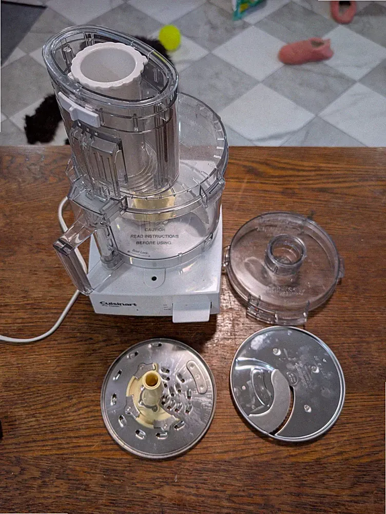 Cuisinart Pro Custom 11 Cup Food Processor White Pulse w/ Discs Excellent Shape