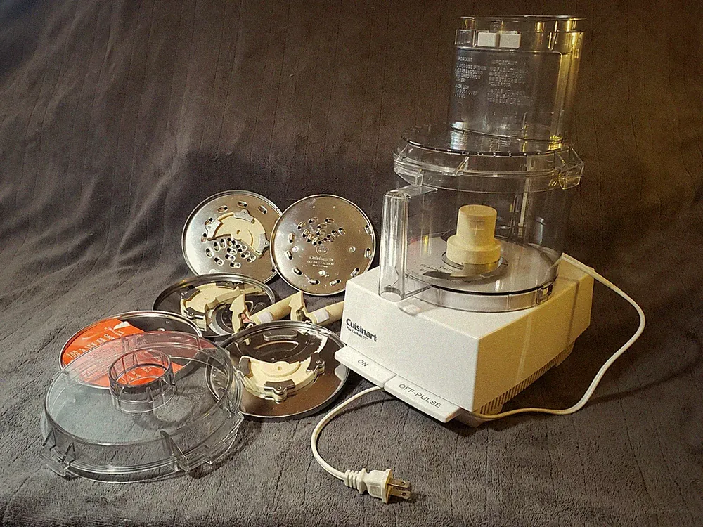 Cuisinart Pro Custom 11 Cup Food Processor White Pulse w/ Discs, Tested