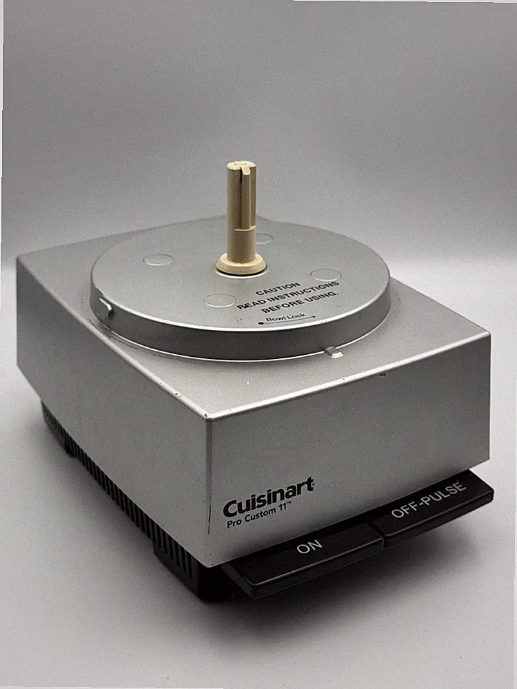 Cuisinart Pro Custom 11 DLC 8S Food Processor Base Motor Tested Working Silver.