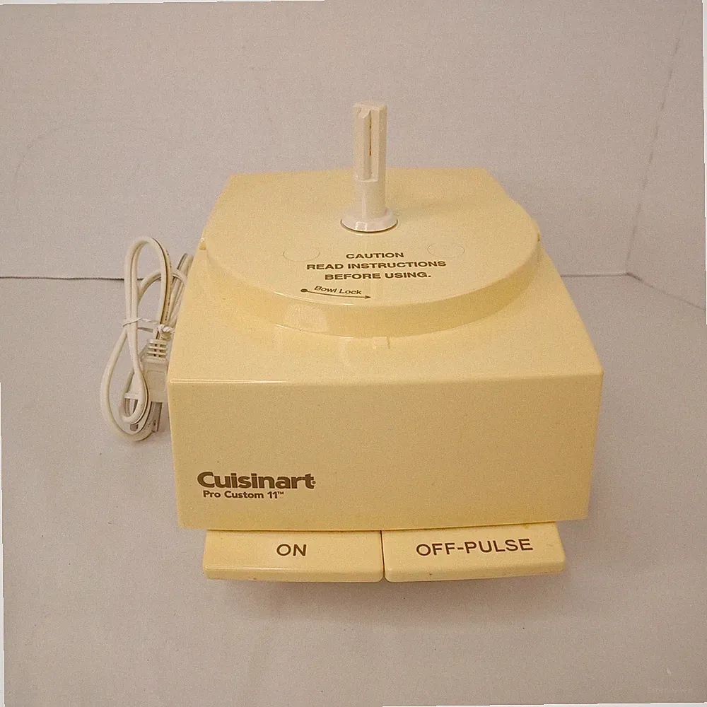 Cuisinart Pro Custom 11 DLC-8S TX Type 28 Food Processer Motor Base Only Yellow