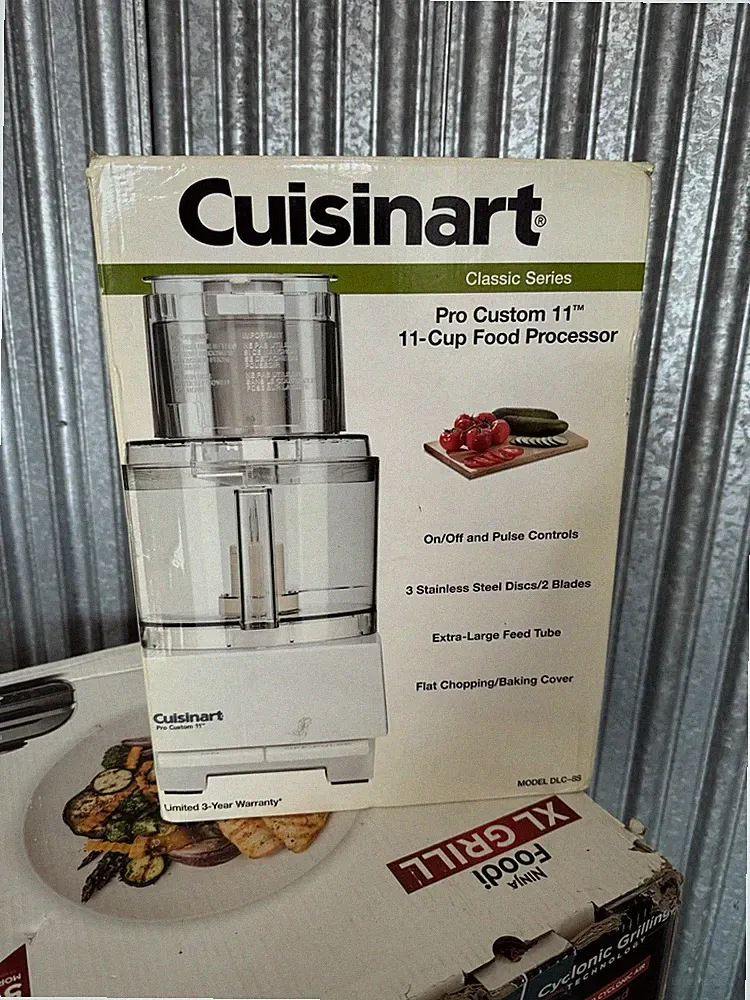 Cuisinart Pro Custom 11” Food Processor 11 Cup DLC-8S