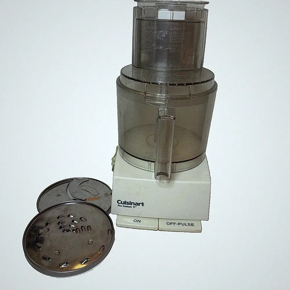 Cuisinart Pro Custom 11 Food Processor Series + Accessories Tested Works