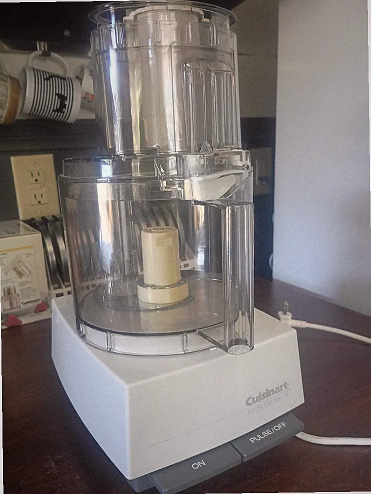 Cuisinart Professional 14 DLC-7M Pro Food Processor Accessories Tested