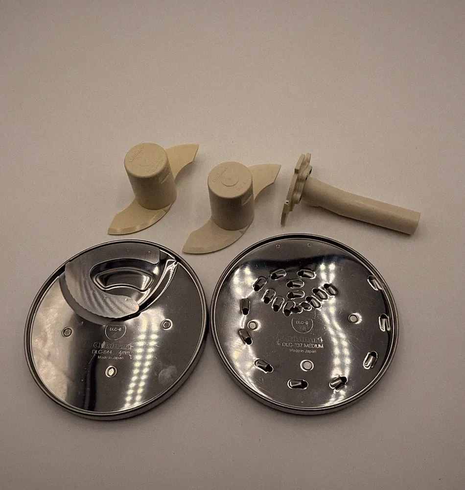 Cuisnart DLC-8 Shredding Slicing Disc Blade Stem Adapter Food Processor Lot Of 5