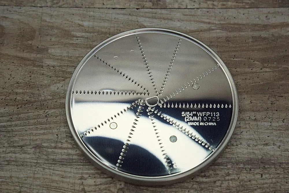 Fine Grating Disc WFP113 5/64" (2MM) for Waring Commercial Food Processor WFP14S