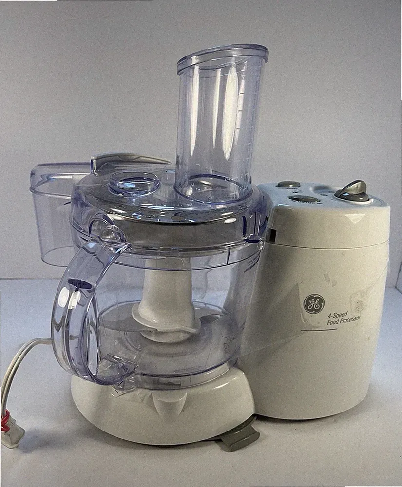 GE 106622F 4-Speed 8-Cup Food Processor 450W White/Clear Electric