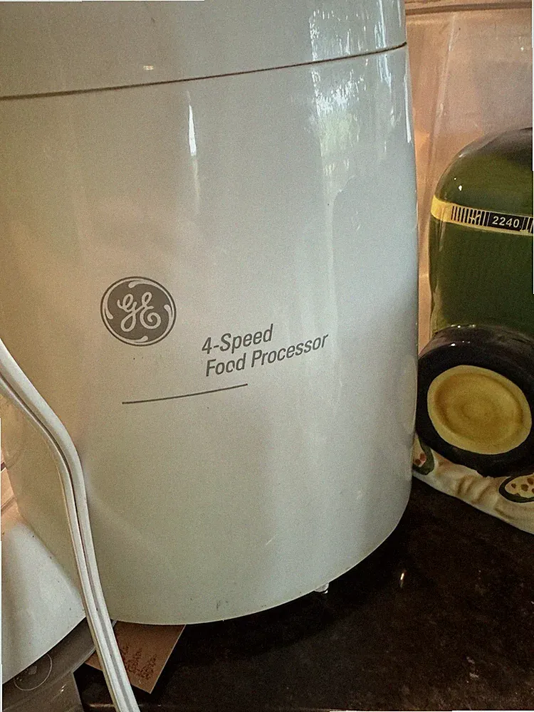 GE 4 Speed Food Processor With Blades Kitchen Cooking Holiday Baking Party Etc