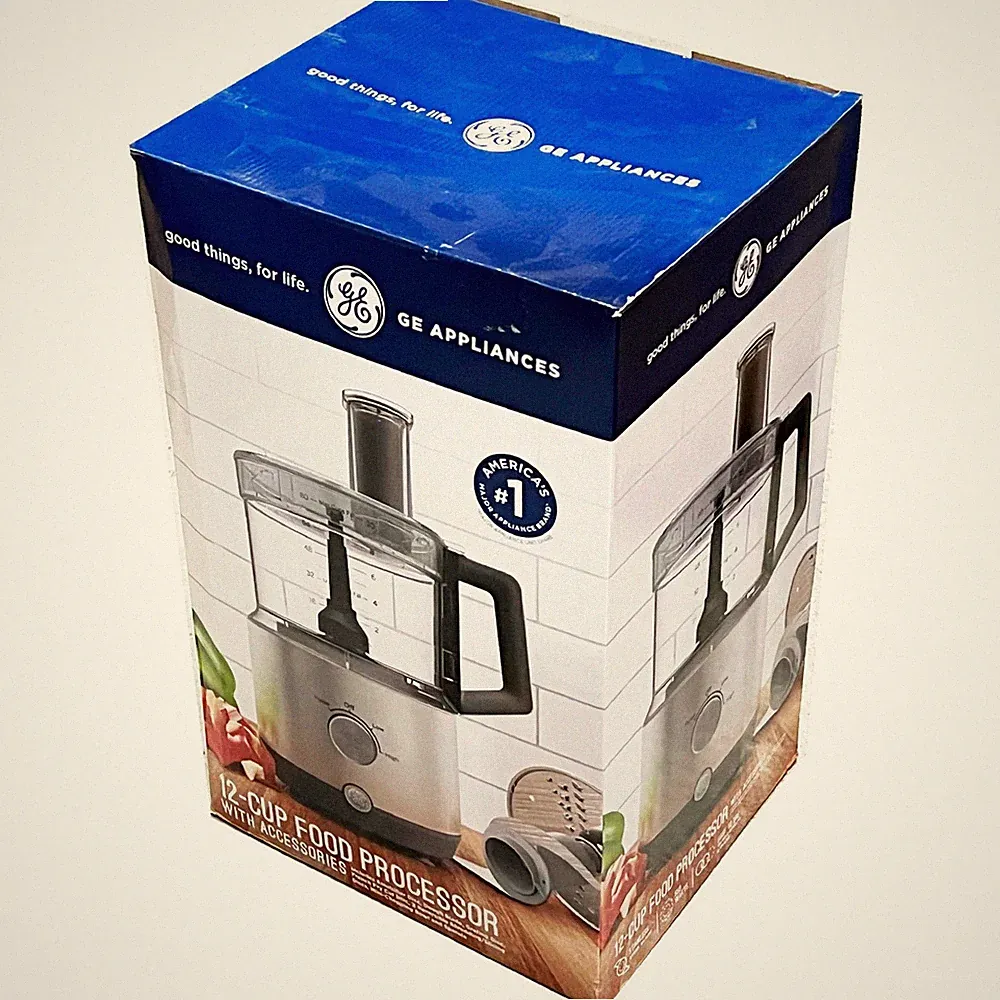GE Food Processor 12-Cup Stainless Steel Blade Material W/ 3 Variable Speeds +