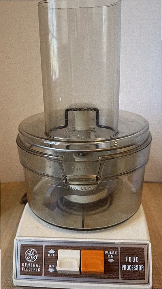 General Electric | VTG 70s GE Food Processor Chopper D1-4200 WORKS USA *