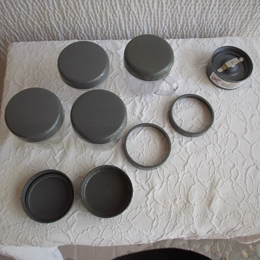 Genuine NutriBullet Flat Mill Blade 4 Cups Lids Cup 13 pc Bundle Lot Genuine