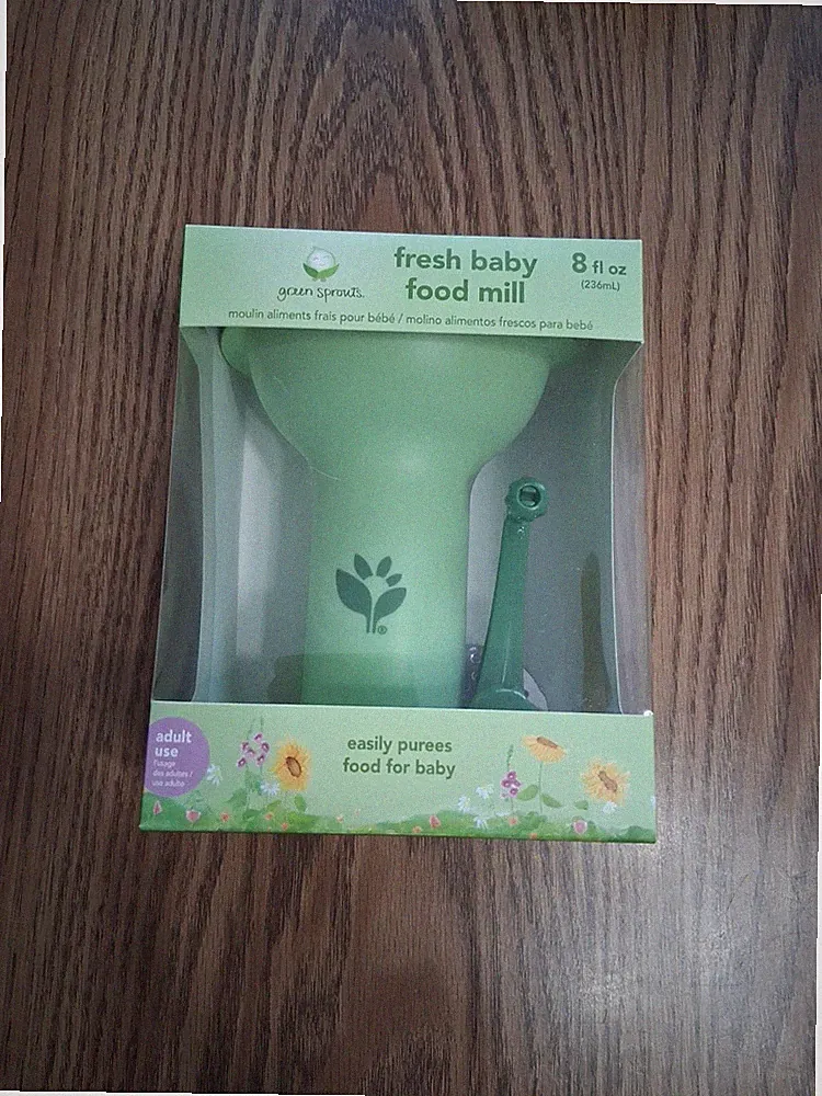 GREEN SPROUTS Baby Food Mill 8 Ounce- BRAND NEW IN PACKAGING! 4Fresh Pureed Food