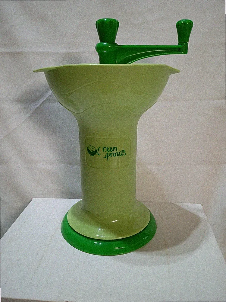 Green Sprouts Baby Fresh Food Manual Mash Grinder Mill Portable