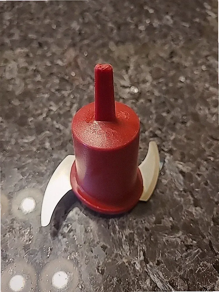 Hamilton Beach 3 Cup Food Processor Mini Chopper 72703 Red Replacement Blade