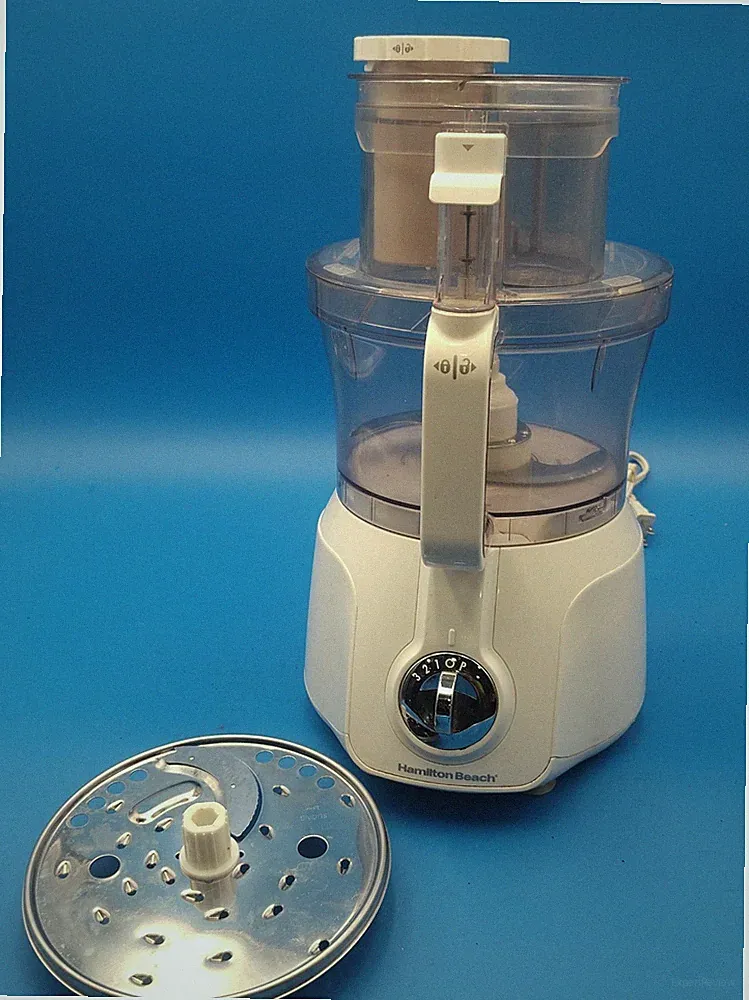 Hamilton Beach 70570 Big Mouth 14 Cup 500W Food Processor Tested