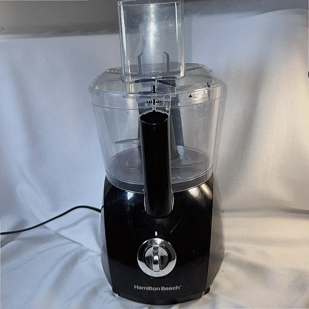 Hamilton Beach 70670 10-Cup ChefPrep Food Processor Missing 2 Blades And Plunger