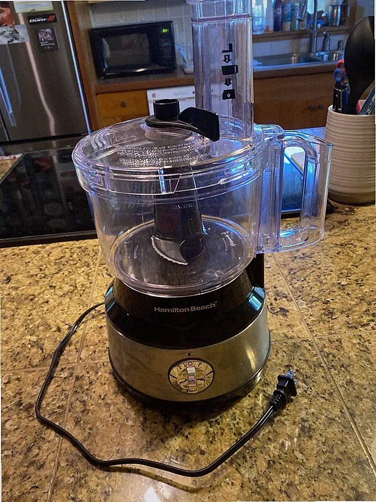 ***Hamilton Beach 70730 10 Cup Food Processor Black and Stainless***