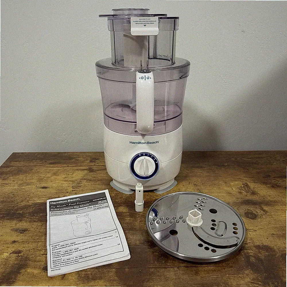 Hamilton Beach Food Processor 70590 FP11 120V White - Tested & Working