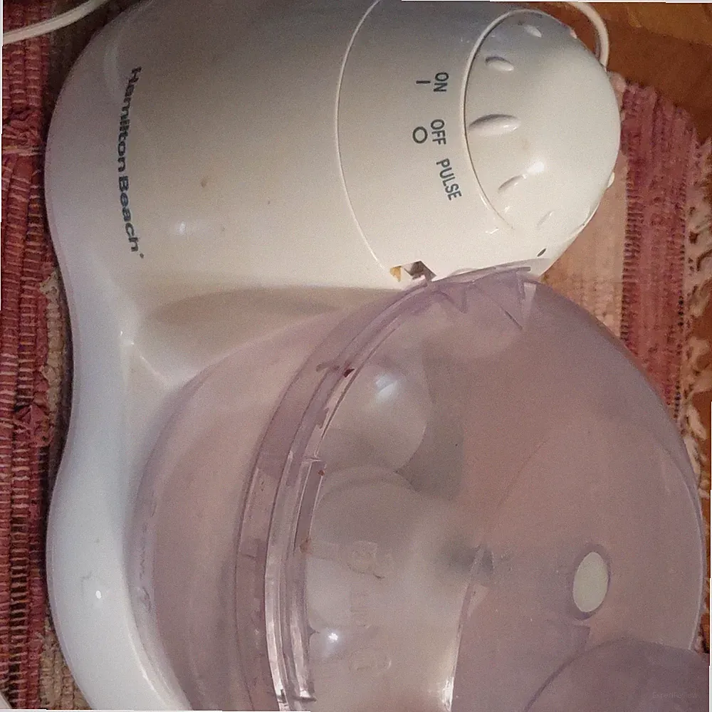 Hamilton Beach Mini Food Processor 8-Cup Pulse 2-Speed White/Clear w Feed Tube