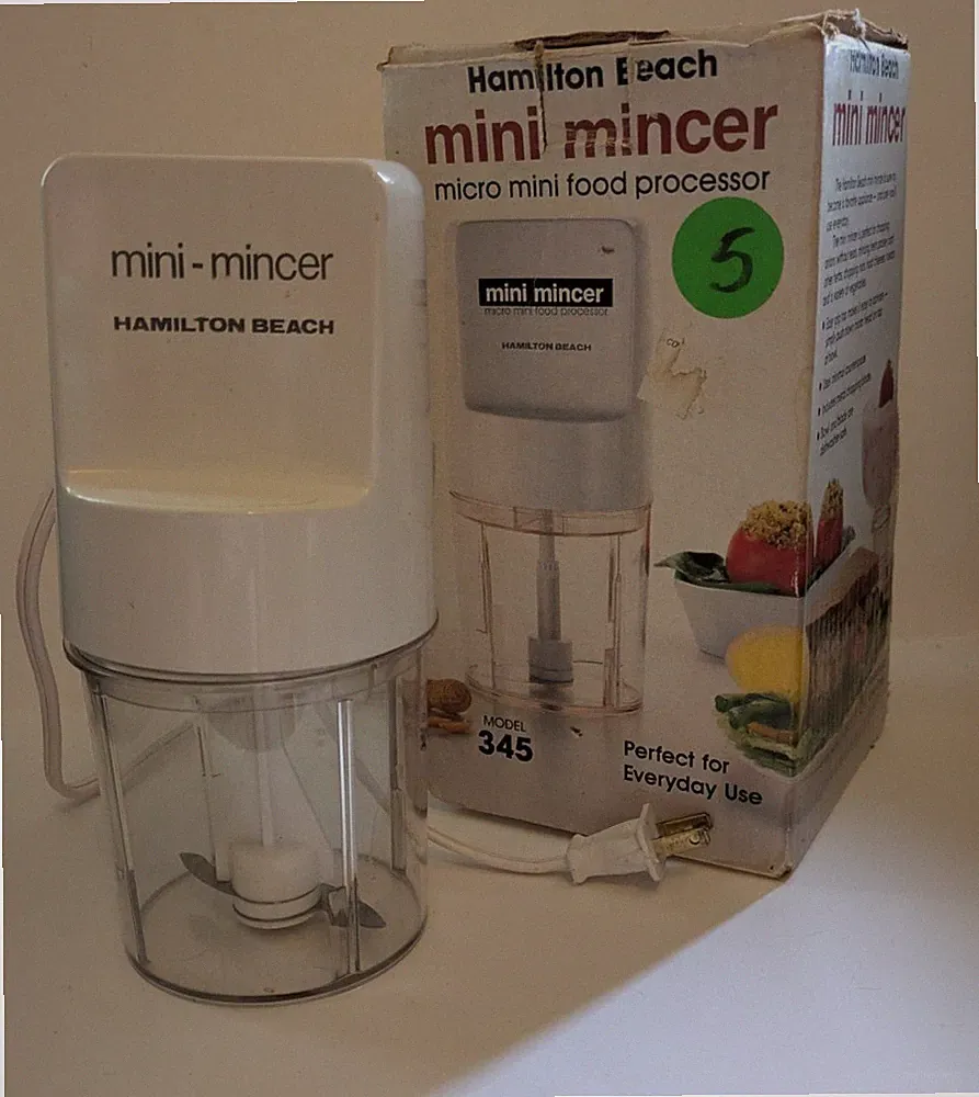 Hamilton Beach MINI MINCER Micro Food Processor White w/ Box Model 345 USA FLAW